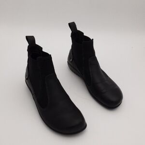Naot Konini Leather Black Ankle Bootie 39 Pull On Casual Office Y2k Comfort
